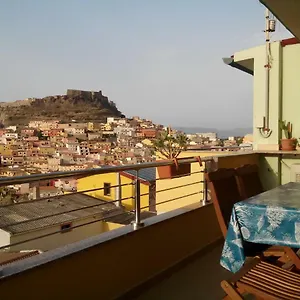 Cara A' Mari Apartment